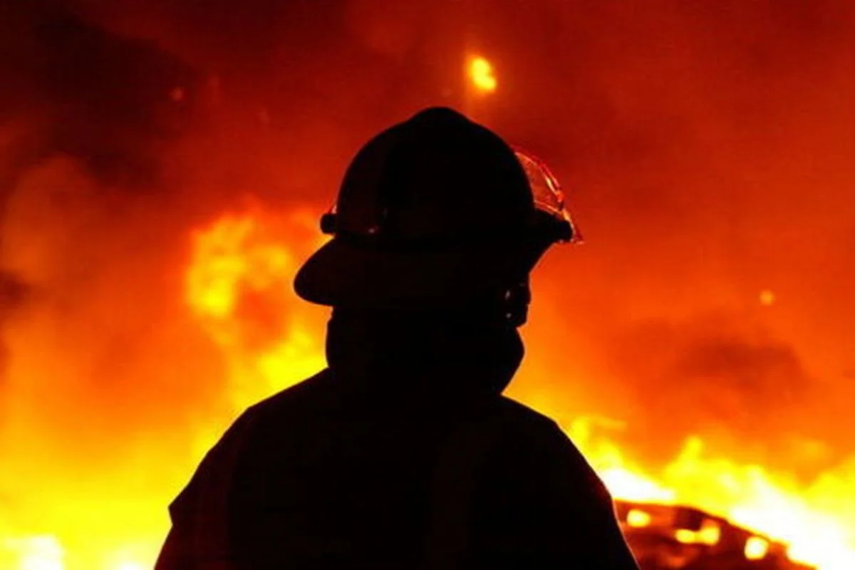 جزئیات آتشسوزی برج ۲۰ طبقه در دهکده المپیک تهران