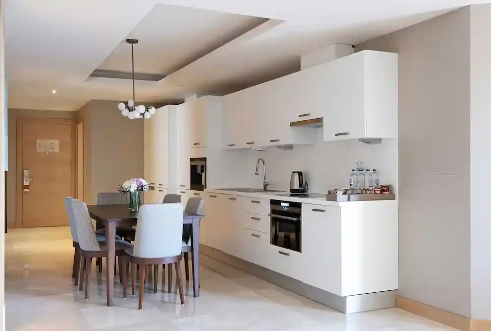 رستوران ها و کافه های هتل سی وی کی پارک بسفروس