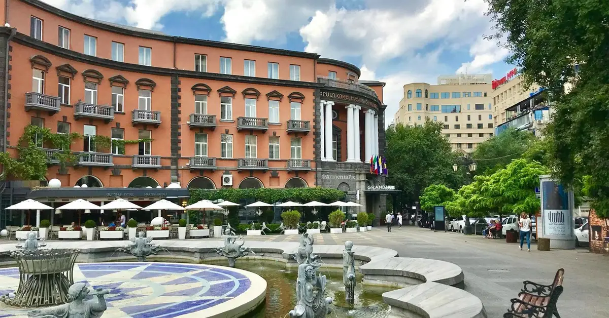 مکان ها و جاهای دیدنی ایروان ارمنستان