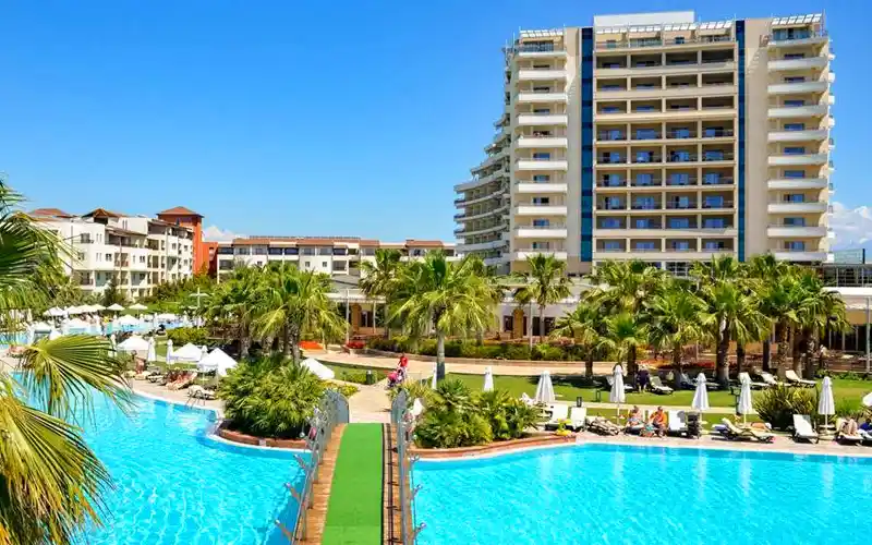 هتل باروت لارا کالکشن