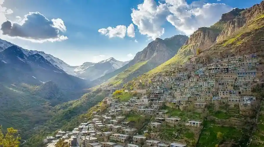 بهترین زمان سفر به شهرهای مهم کردستان ایران