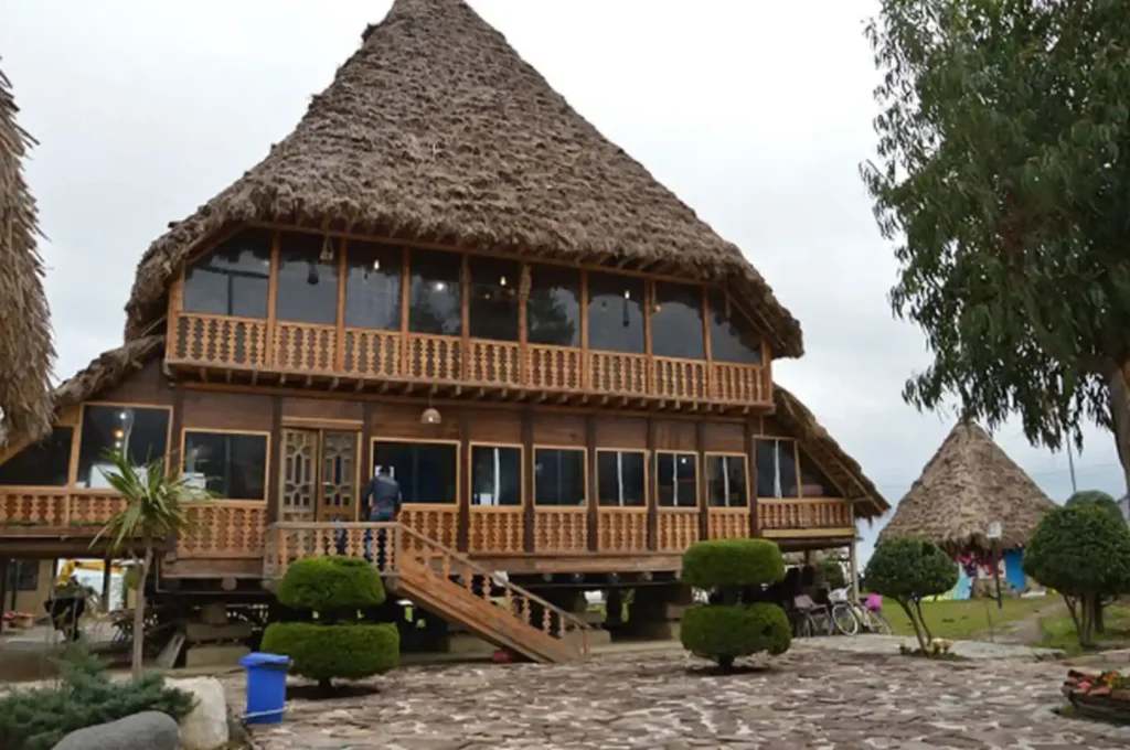 دهکده ساحلی رامسر