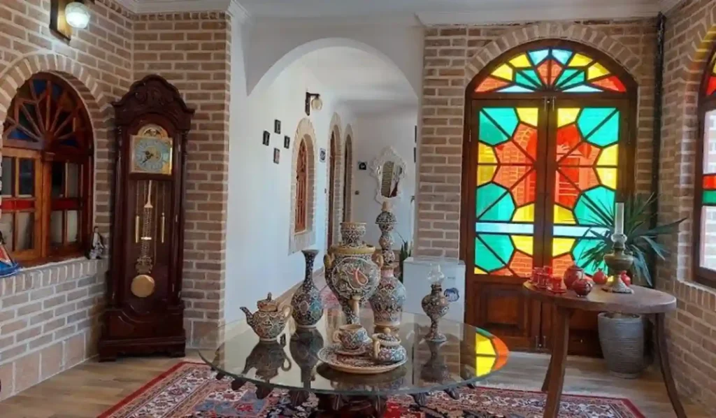 اقامتگاه بوم گردی عمارت کاج