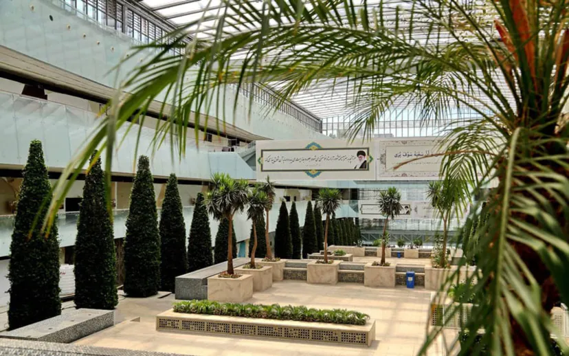 باغ ایرانی (باغ ماهان ایران مال)