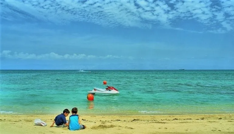 پلاژ های خانوادگی کیش