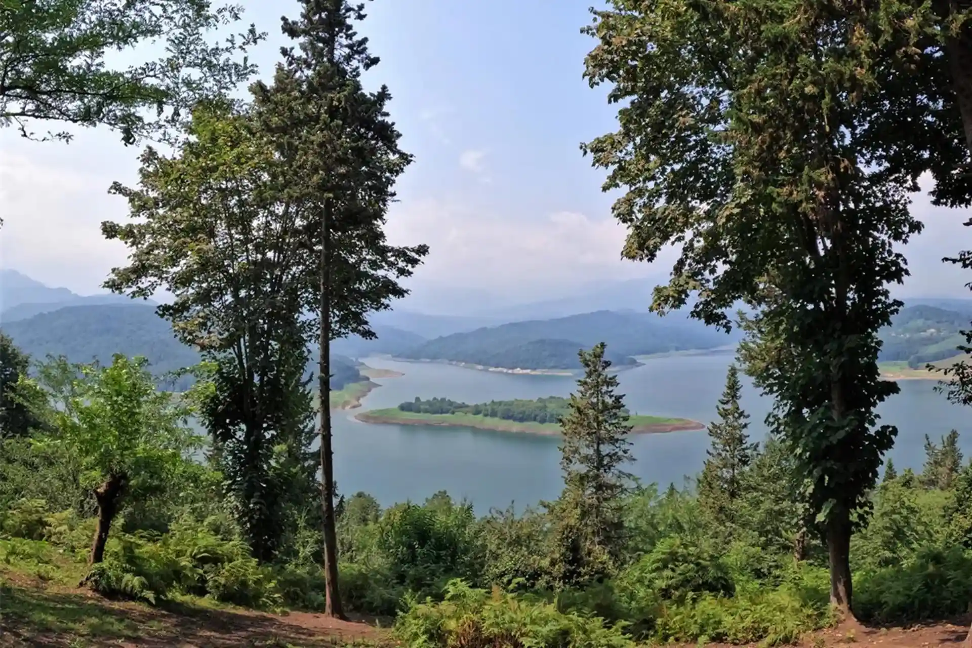 سد لفور کجاست؟ معرفی کامل دیدنی ها و مسیر دسترسی