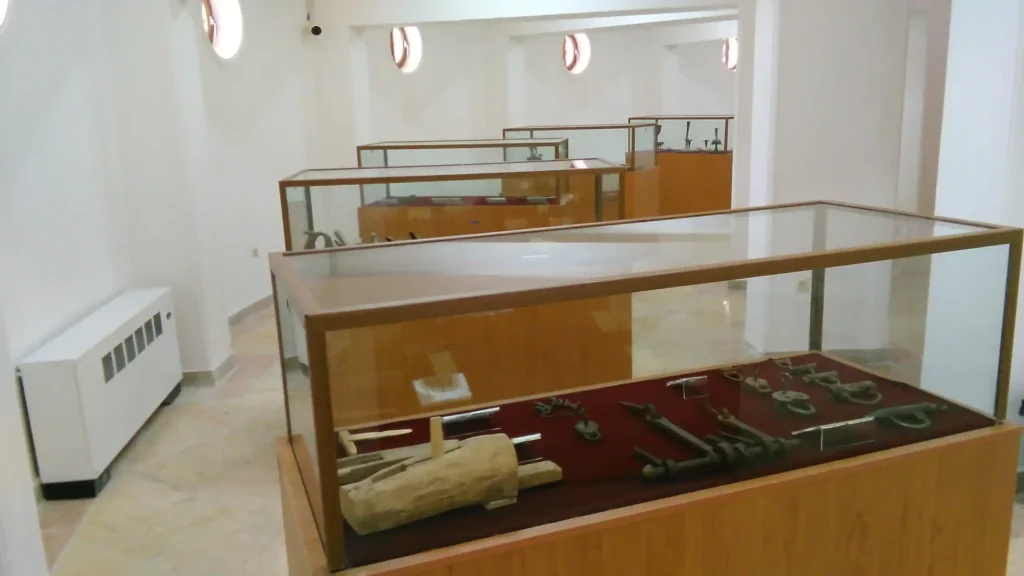 موزه مردم‌ شناسی طبس