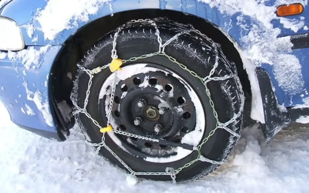 نکات مهم هنگام رانندگی با زنجیر چرخ